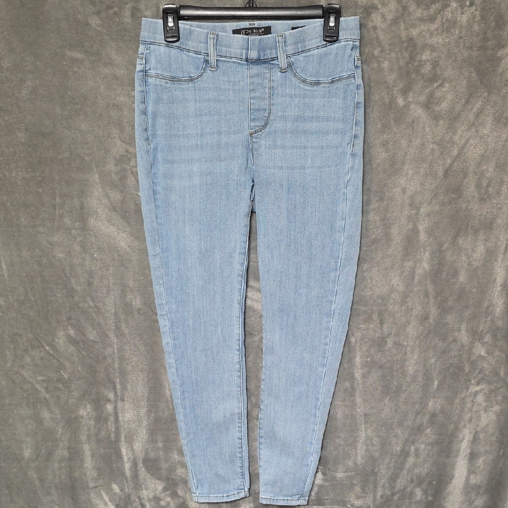 Judy Blue Light Wash Skinny Jeans